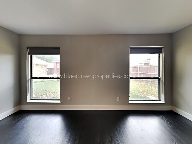 Building Photo - 13104 Tahoe Dr