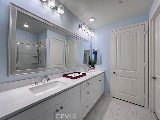 Building Photo - 4646 S Amherst Privado
