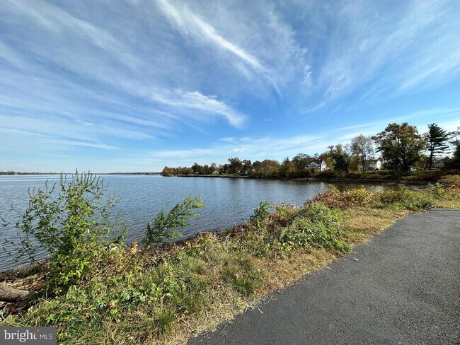 Building Photo - 1113 Little Harbour Dr