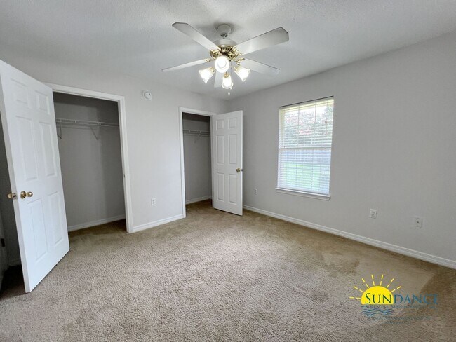 Building Photo - 5406 Josh Dr