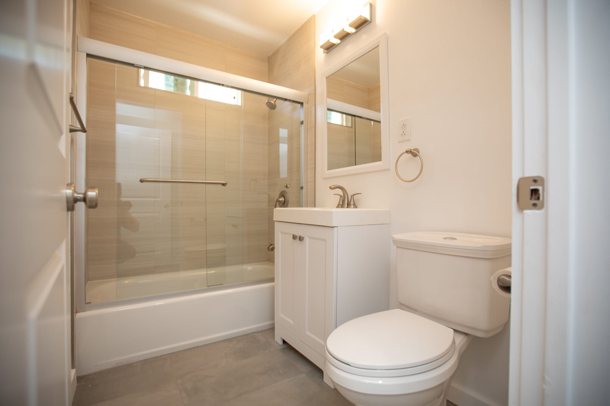 Building Photo - 2103 S Delaware St