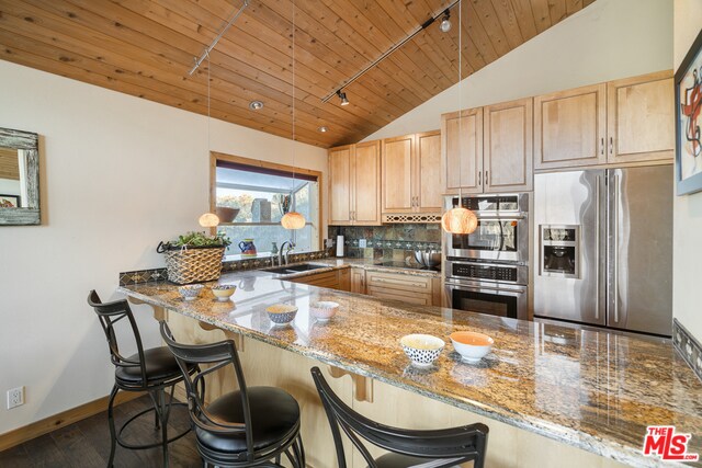 Building Photo - 22139 Alta Dr
