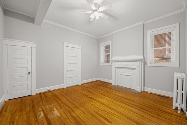 Building Photo - 1721 Hanover Ave