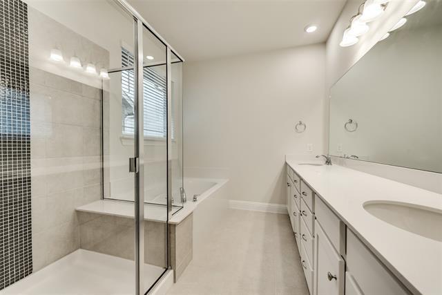 Building Photo - 6113 Brunswick Dr