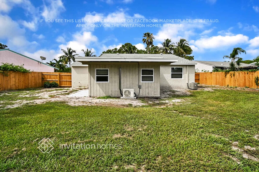 Building Photo - 4396 Nicia Way