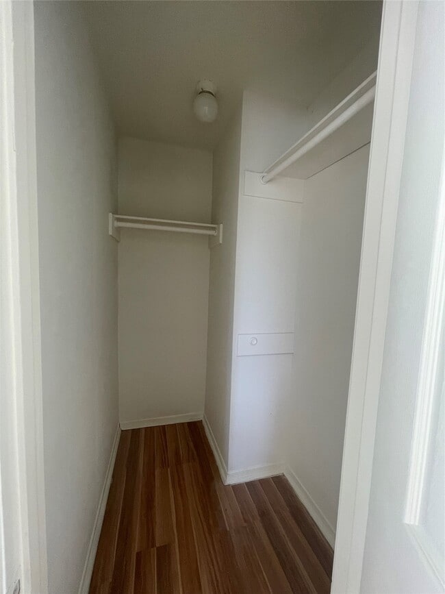 Building Photo - 3706 Nutwood Ln