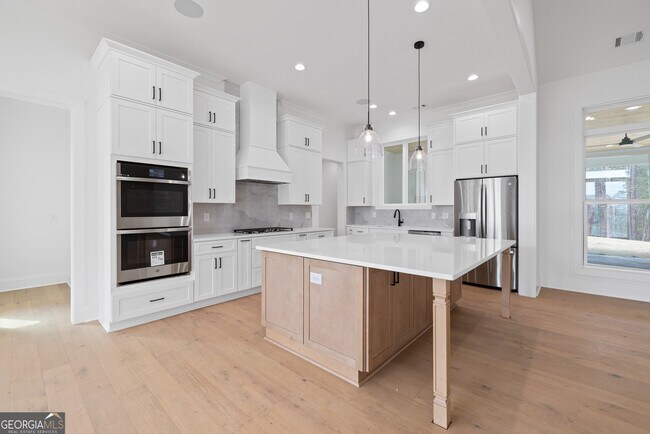 Building Photo - 2151 Osprey Poynte