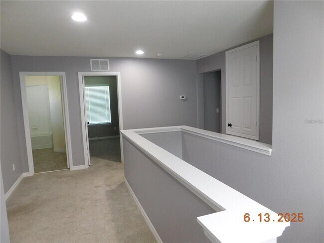 Building Photo - 3199 Turret Dr