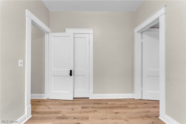 Building Photo - 1041 E 169th St