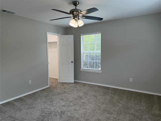 Building Photo - 12905 Kleberg Rd