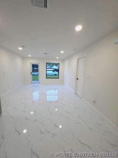 Building Photo - 8001 Hibiscus Rd