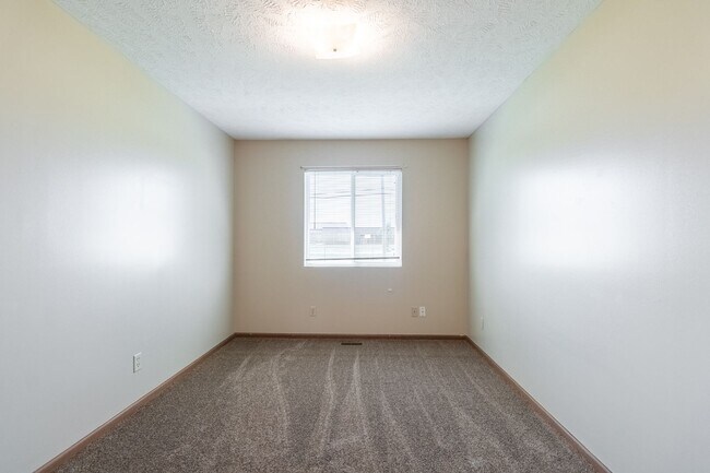 Building Photo - 2231-2237 SW 19