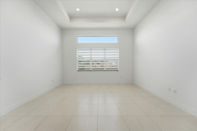 Building Photo - 9971 Migration Pt