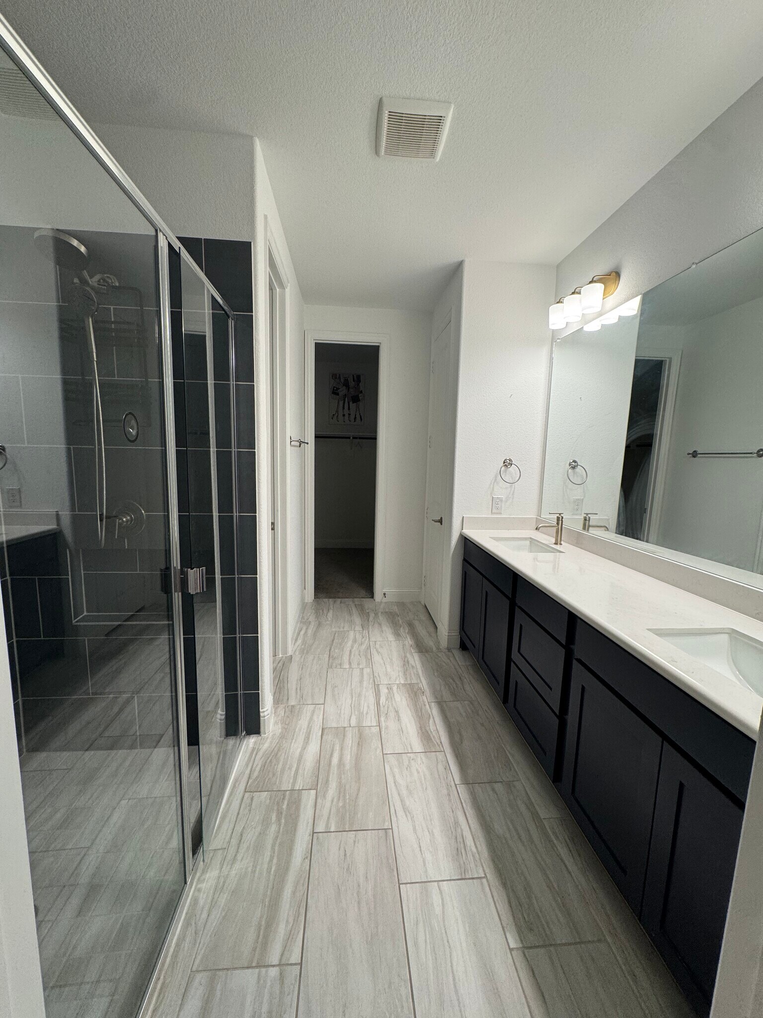 Building Photo - 701 Harmony Trl