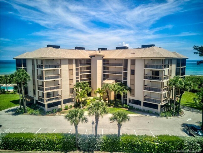 Building Photo - 2491 NE Ocean Blvd