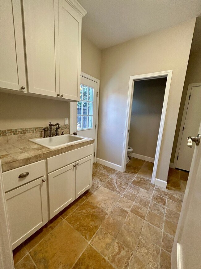 Building Photo - Charming Santa Clara Home – Prime Location...