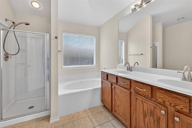 Building Photo - 3505 Willow Springs Dr