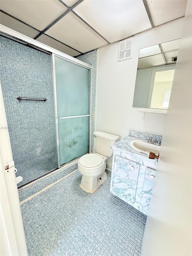 Building Photo - 3100 Coral Springs Dr