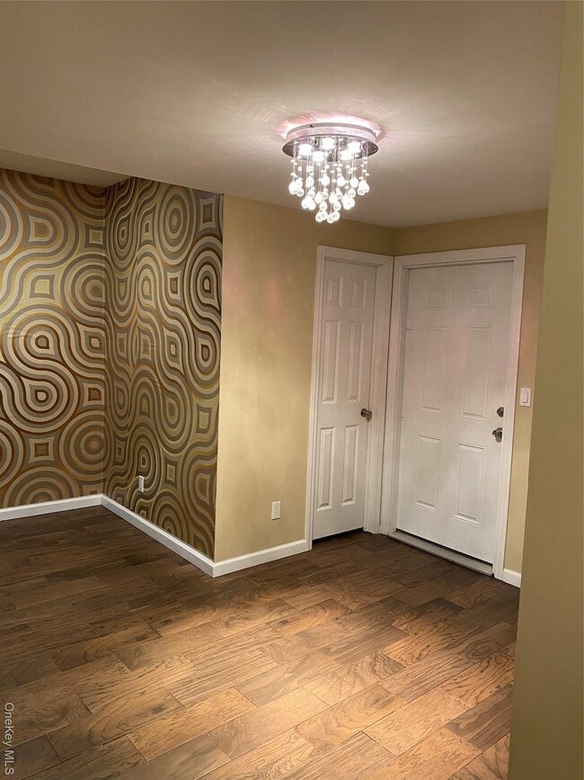 Building Photo - 24 Wilafra Pl