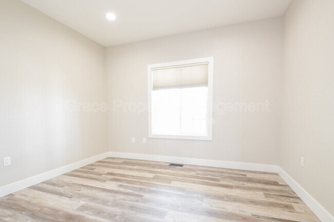 Building Photo - 31816 Co Rd 16