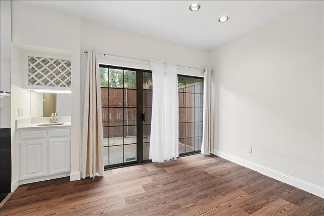 Building Photo - 5100 Verde Valley Ln