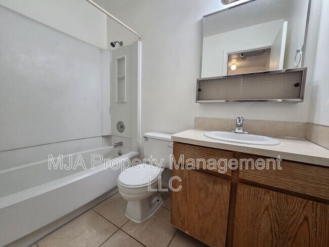 Building Photo - 1145 W 1600 N