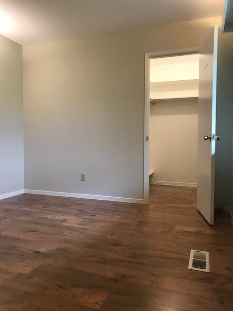 Building Photo - Great Two Bedroom, Two Bathroom home, Senior Living at Hacienda Carmel