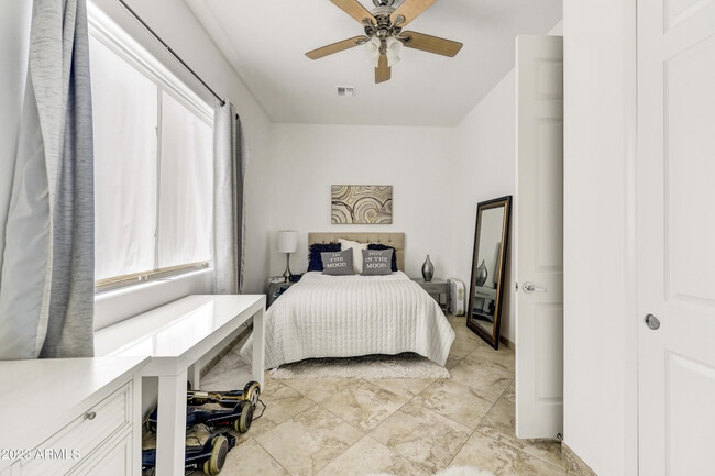 Building Photo - 24543 N 76th Pl