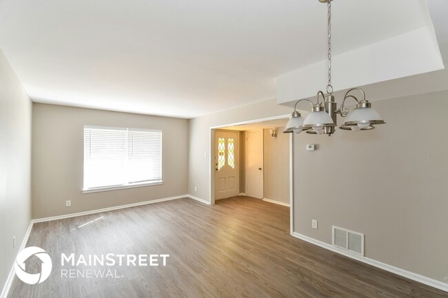 Building Photo - 1731 Brandenburg Dr