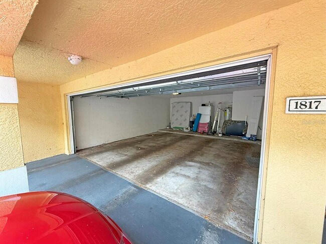 Building Photo - 1817 Shadow View Cir