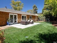 Building Photo - Remodeled 4BD/2BA in Prime Tiburon Locatio...
