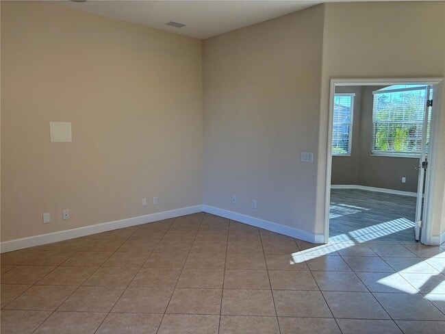 Building Photo - 11375 Dancing River Dr