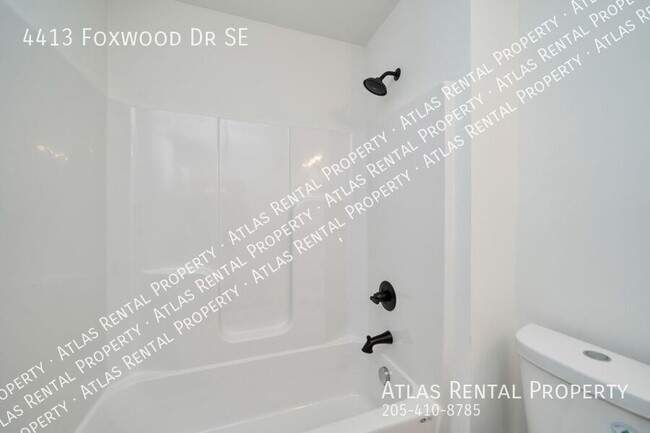 Building Photo - 4413 Foxwood Dr SE