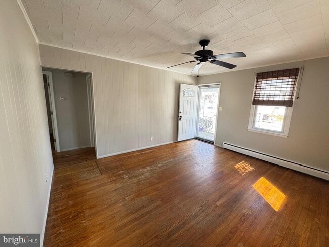 Building Photo - 3021 Texas Ave