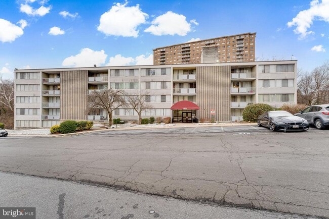 Building Photo - 1832 Metzerott Rd