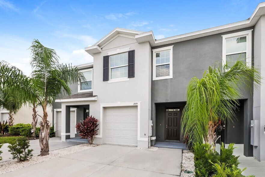 Building Photo - 2894 Peony Pr Ln