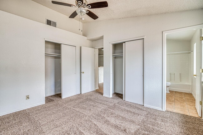 Building Photo - 12412 Tierra Marta Ct