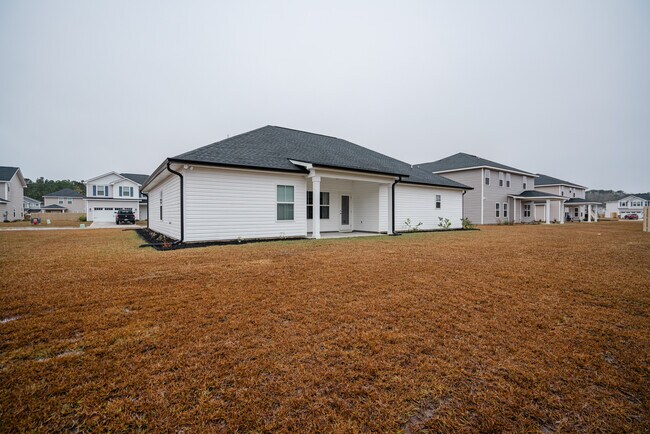 Building Photo - 106 Holland Dr