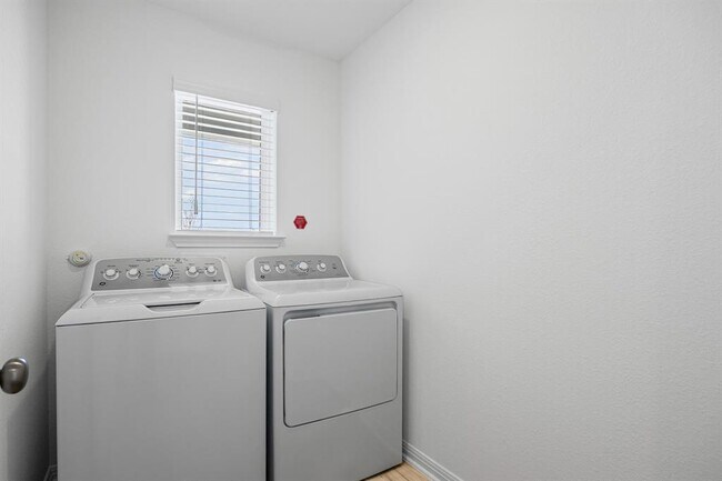 Building Photo - 14113 Matterod Dr