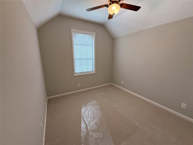 Building Photo - 290 Sweetwater Trce