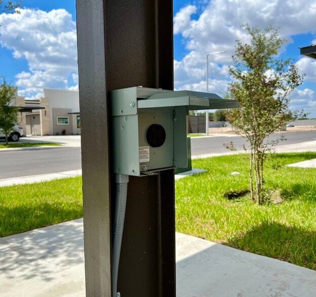 EV Charger Ready - 3316 Duke Ave