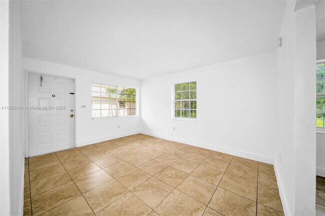 Building Photo - 2125 NW 91st St