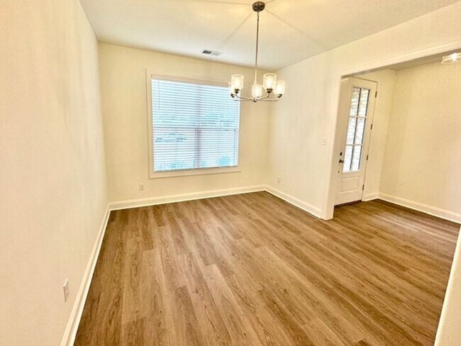 Building Photo - Move In Special! Now Leasing A 5 Bedroom 3 Bath Home In Olive Branch @ Southbranch