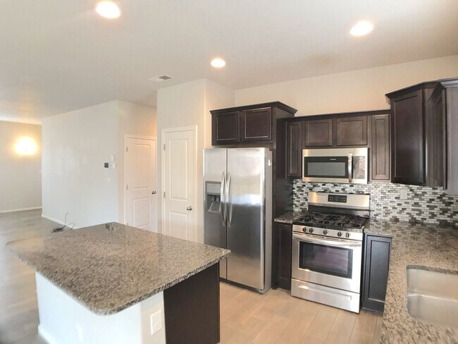 Building Photo - Spacious 3BR/2BA Los Lunas Home with Open Layout, Office Space & Refrigerated Air