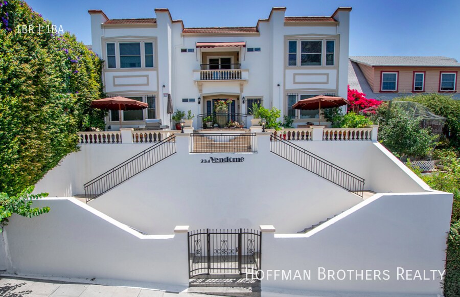 Building Photo - 254 S Vendome St