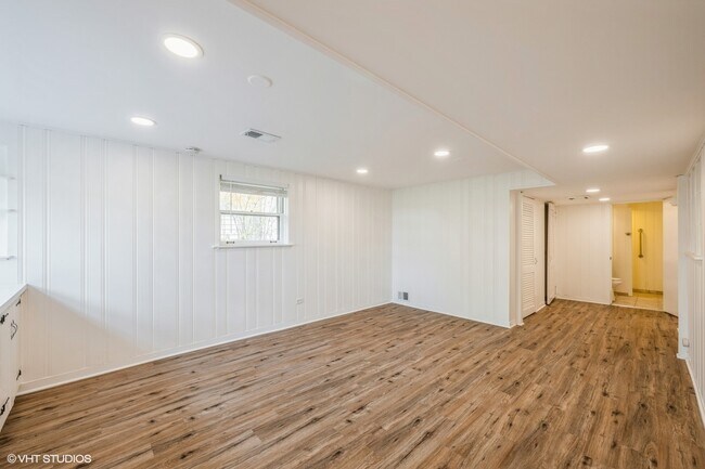 Building Photo - 1317 Ferndale Ave