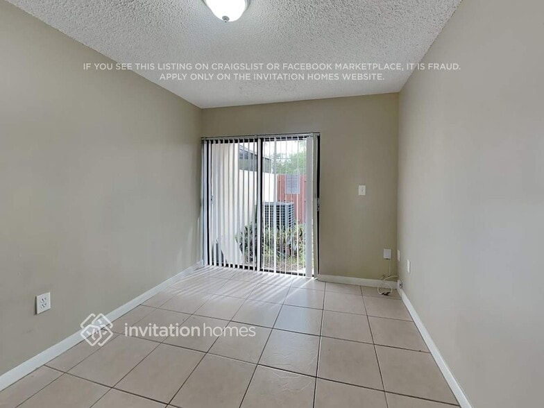 Building Photo - 11221 SW 117th Ct