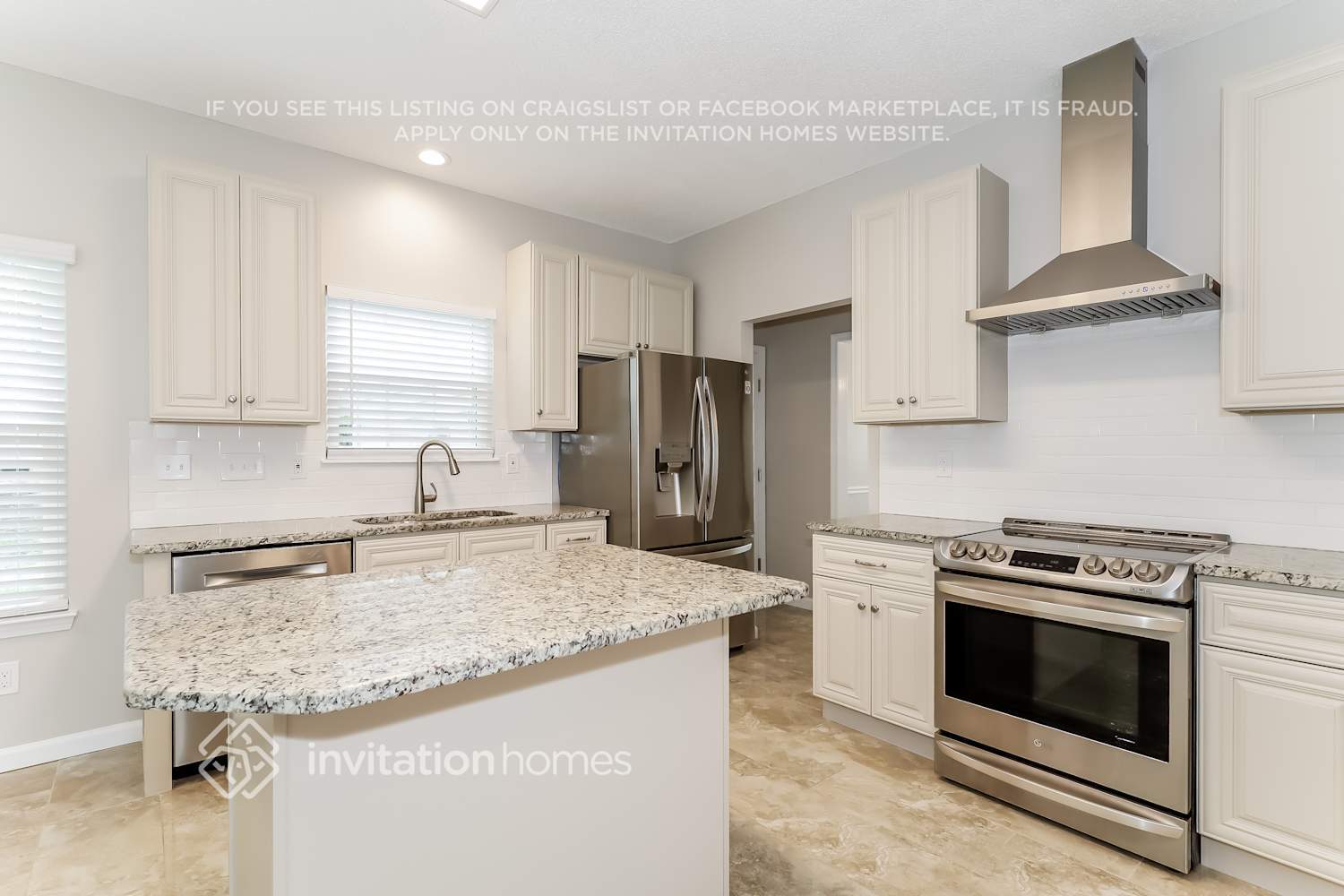 Building Photo - 13319 Damson Dr