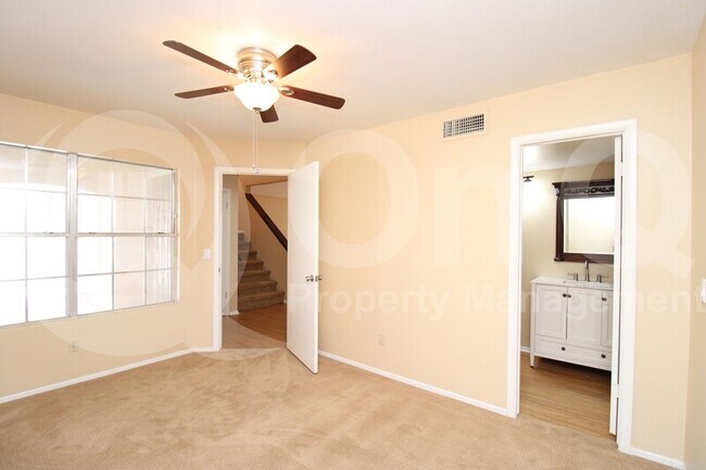Building Photo - 509 E Kristal Way