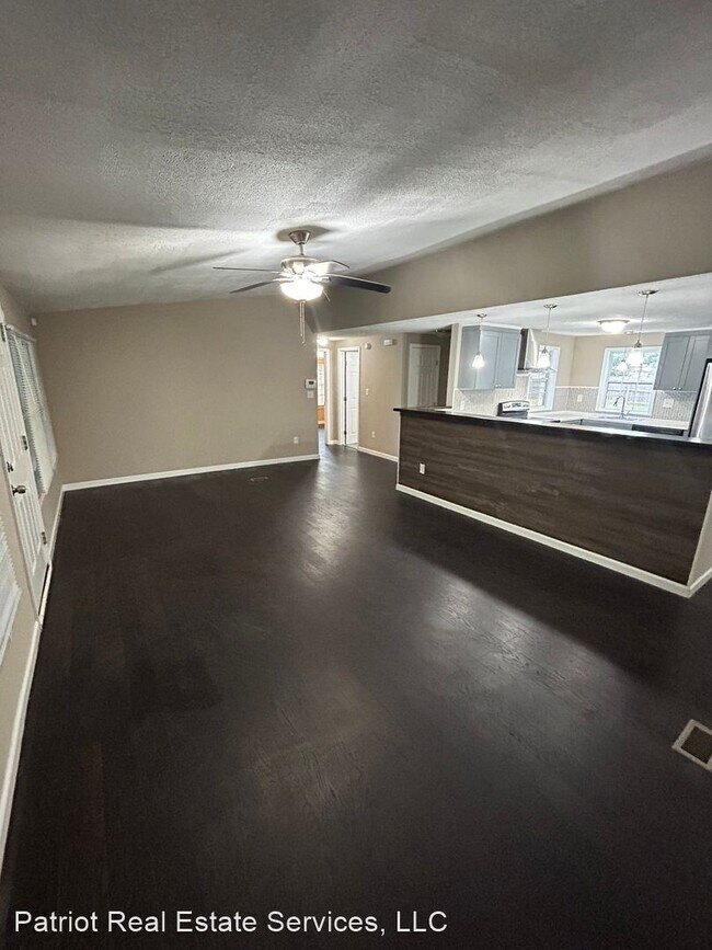 Building Photo - 3 br, 2 bath House - 1665 Rim Road
